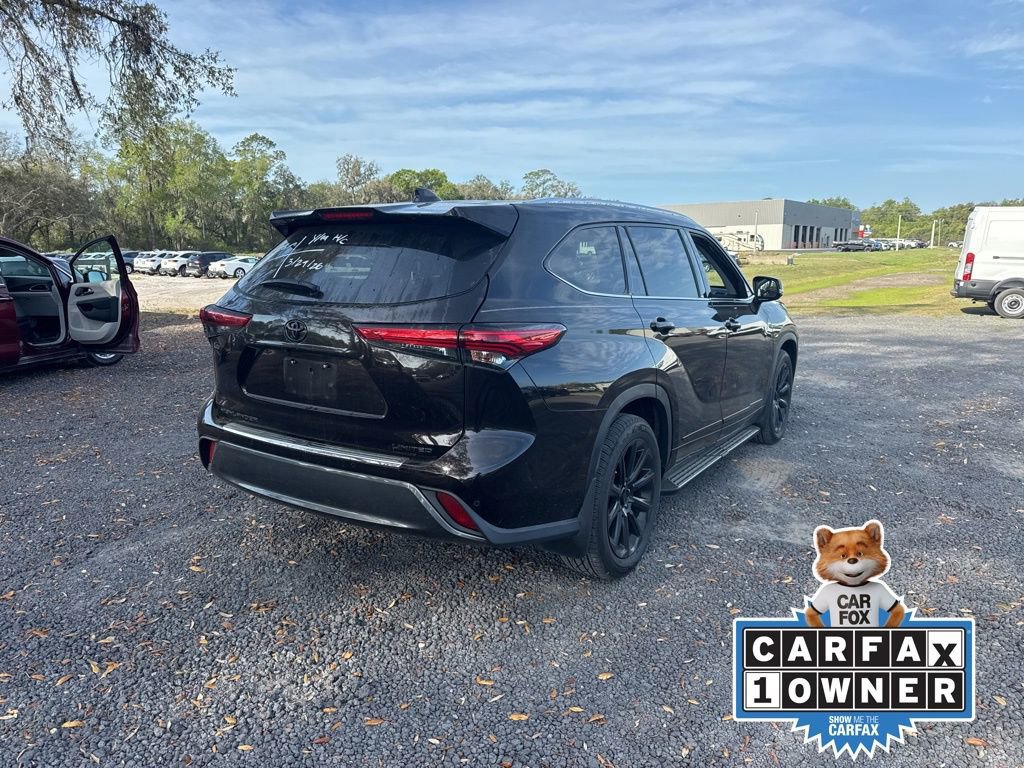 Used 2022 Toyota Highlander Limited image 5
