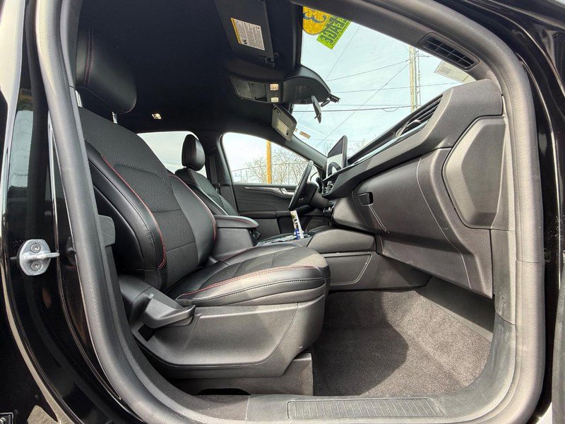 Certified 2023 Ford Escape ST-Line w/ Tech Pack #1 image 13