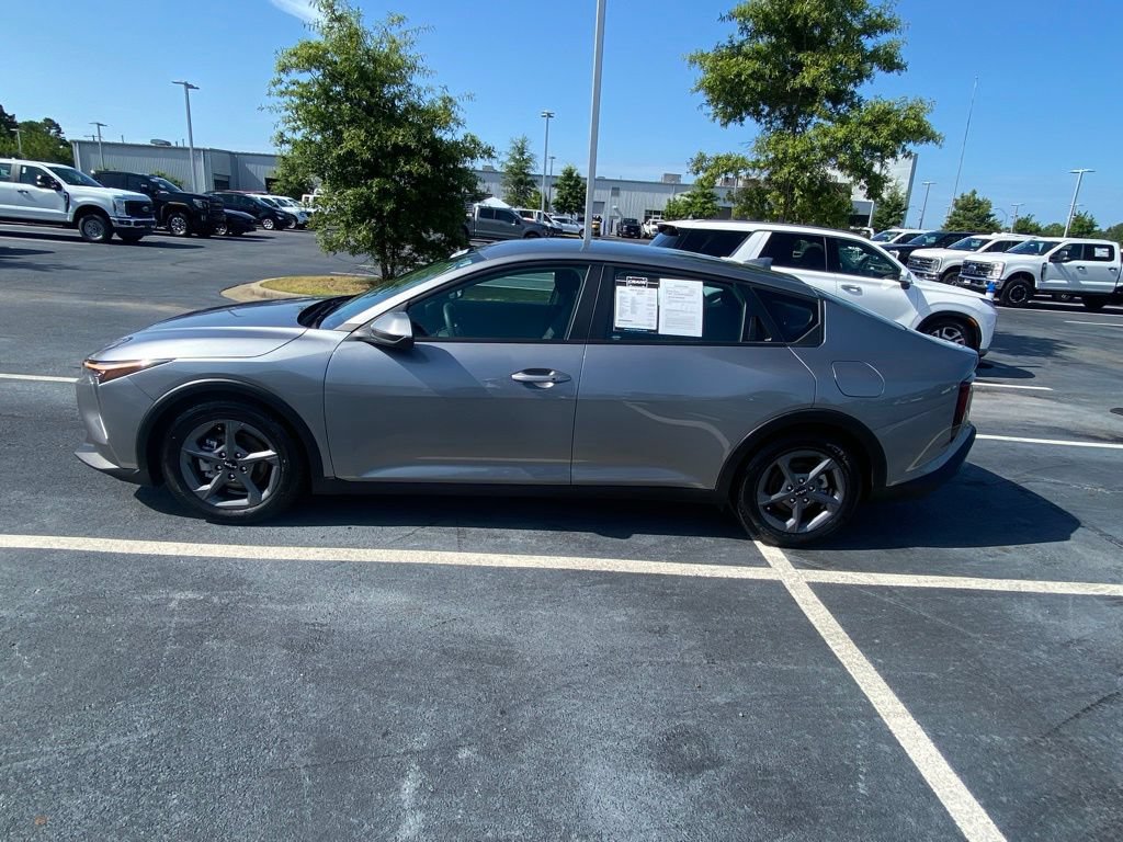 Used 2025 Kia K4 FWD image 4