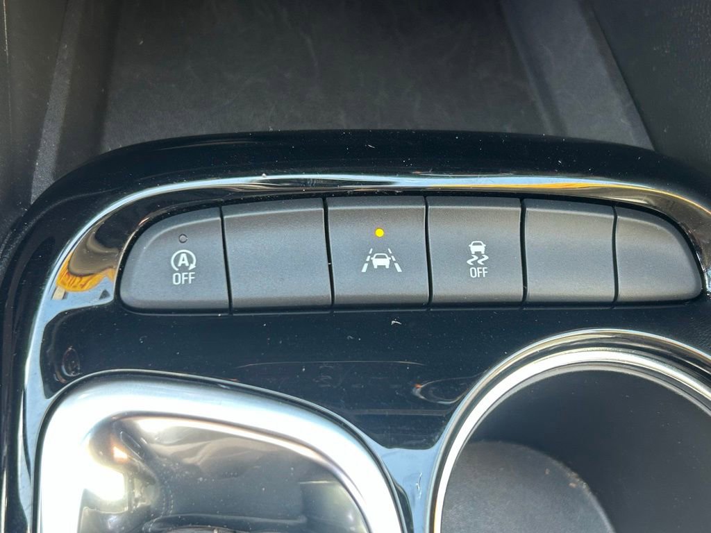 Used 2024 Buick Encore GX Preferred FWD image 24