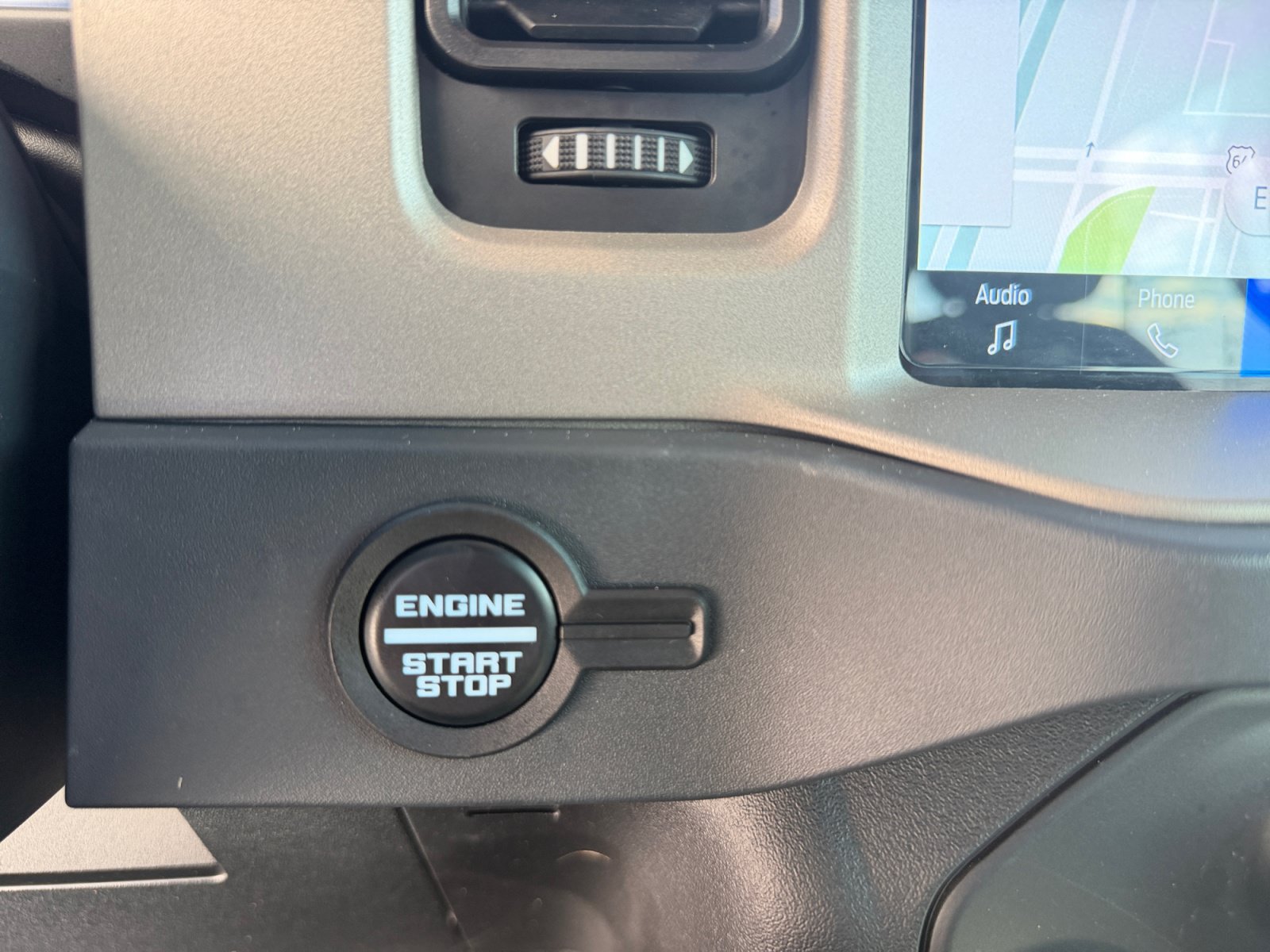 Certified 2025 Ford Bronco Outer Banks AWD/4WD image 25