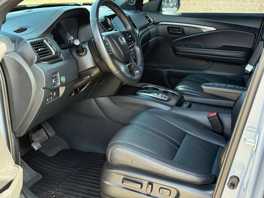 Used 2023 Honda Passport TrailSport image 6