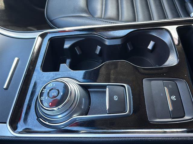 Certified 2019 Ford Edge SEL w/ Equipment Group 201A image 25