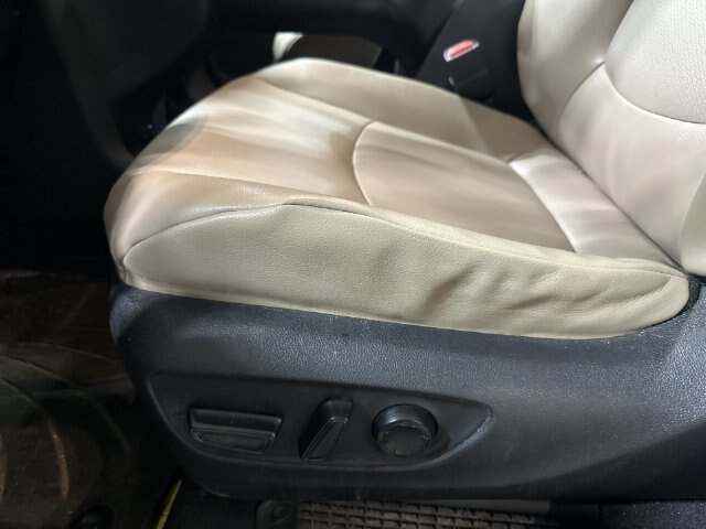 Used 2022 Toyota Sienna XLE FWD image 18