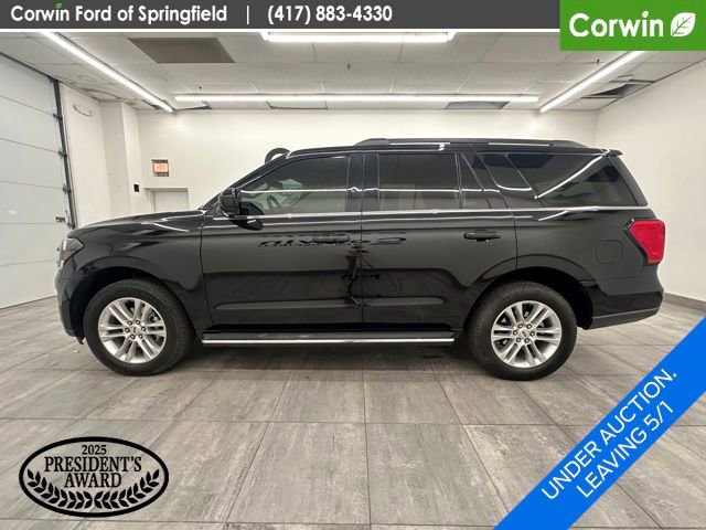 Certified 2022 Ford Expedition XLT image 2