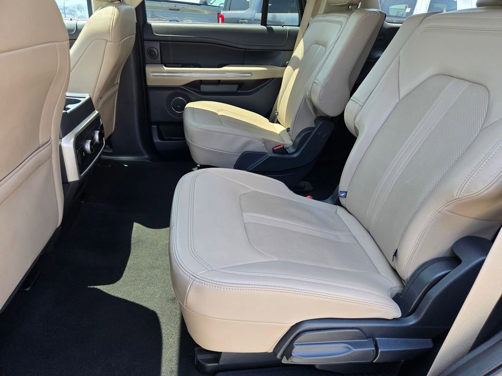 Certified 2024 Ford Expedition Limited AWD/4WD image 15