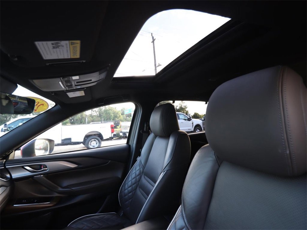 Used 2023 MAZDA CX-9 Signature image 9