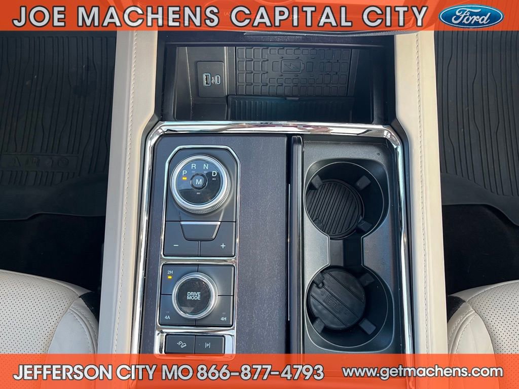Certified 2022 Ford Expedition Max Platinum image 32