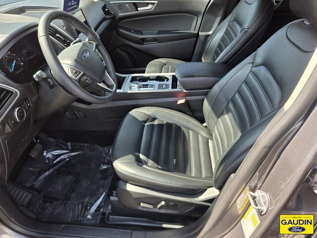 Certified 2024 Ford Edge SEL w/ Convenience Package AWD/4WD image 11