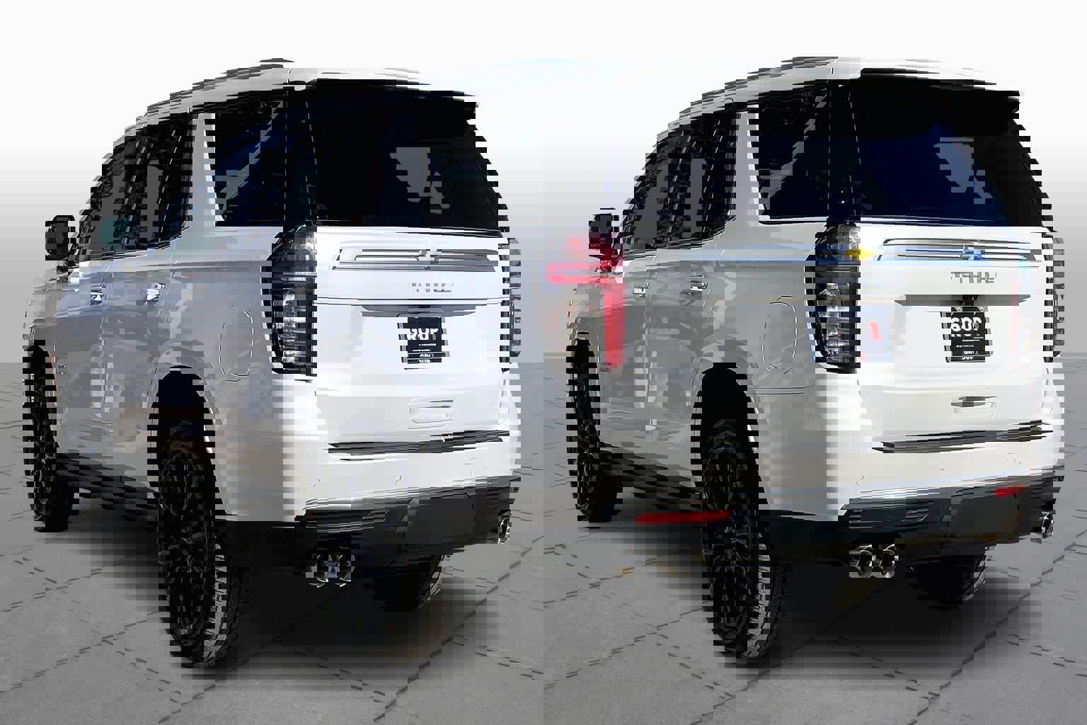 Used 2024 Chevrolet Tahoe High Country w/ Premium Package image 11