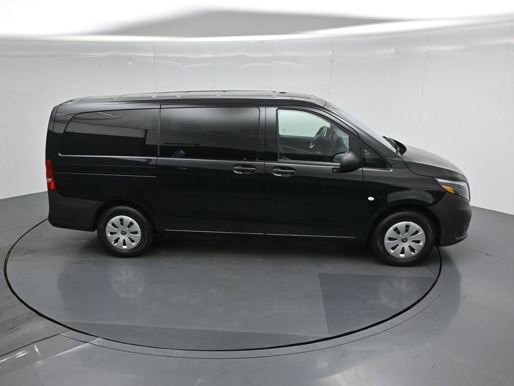 Used 2023 Mercedes-Benz Metris Passenger image 9