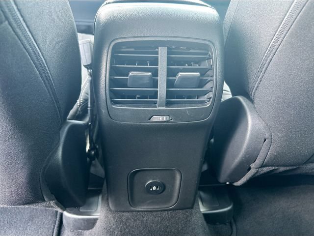 Certified 2025 Ford Escape Active AWD/4WD image 31