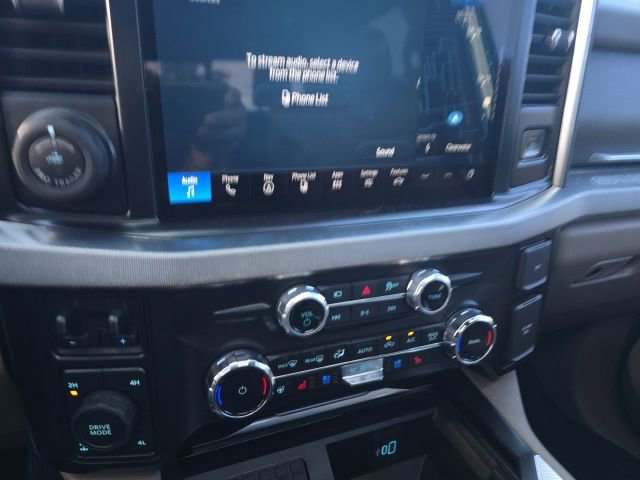 Certified 2026 Ford F350 Platinum w/ Platinum Plus Package image 17