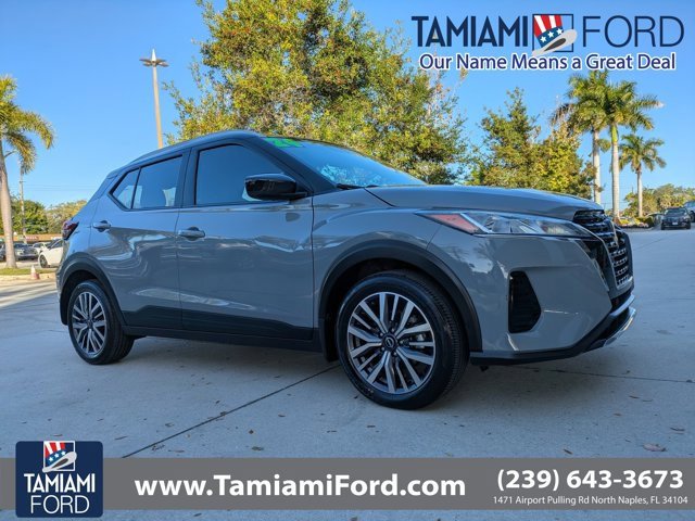 Used 2024 Nissan Kicks SV image 1