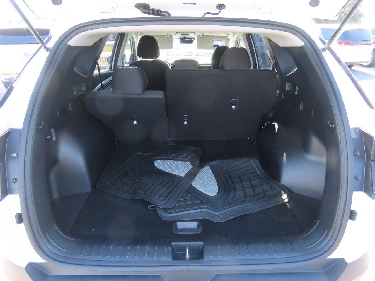 Used 2022 Hyundai Tucson SEL FWD image 12