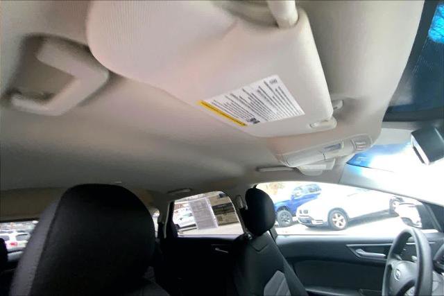 Certified 2019 Ford Edge SE image 13