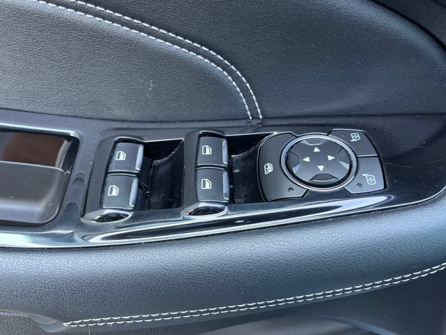 Certified 2019 Ford Edge Titanium w/ Equipment Group 301A FWD image 25