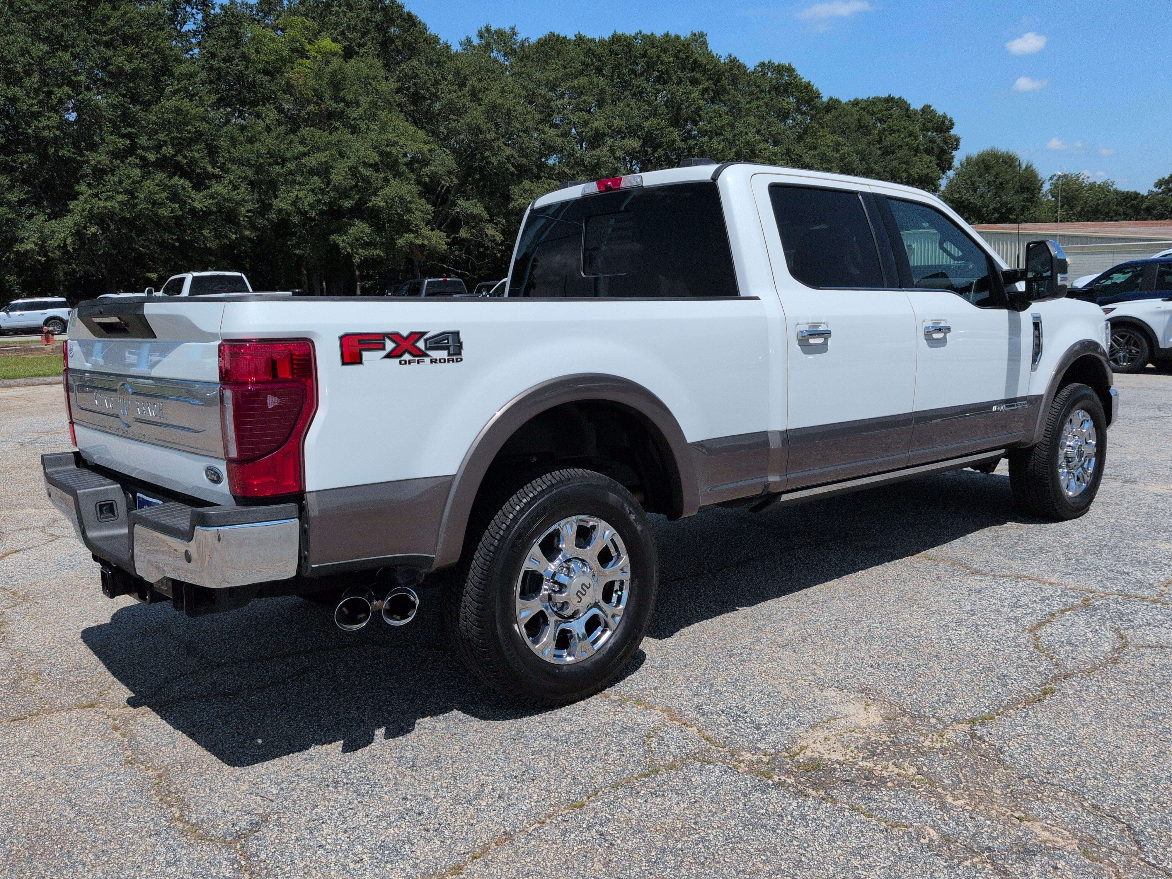Certified 2022 Ford F350 King Ranch w/ King Ranch Ultimate Package AWD/4WD image 3
