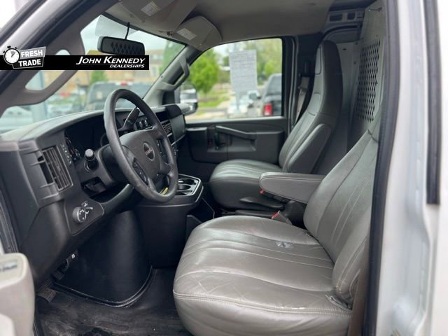 Used 2020 GMC Savana 2500 w/ Enhanced Convenience Package RWD image 13