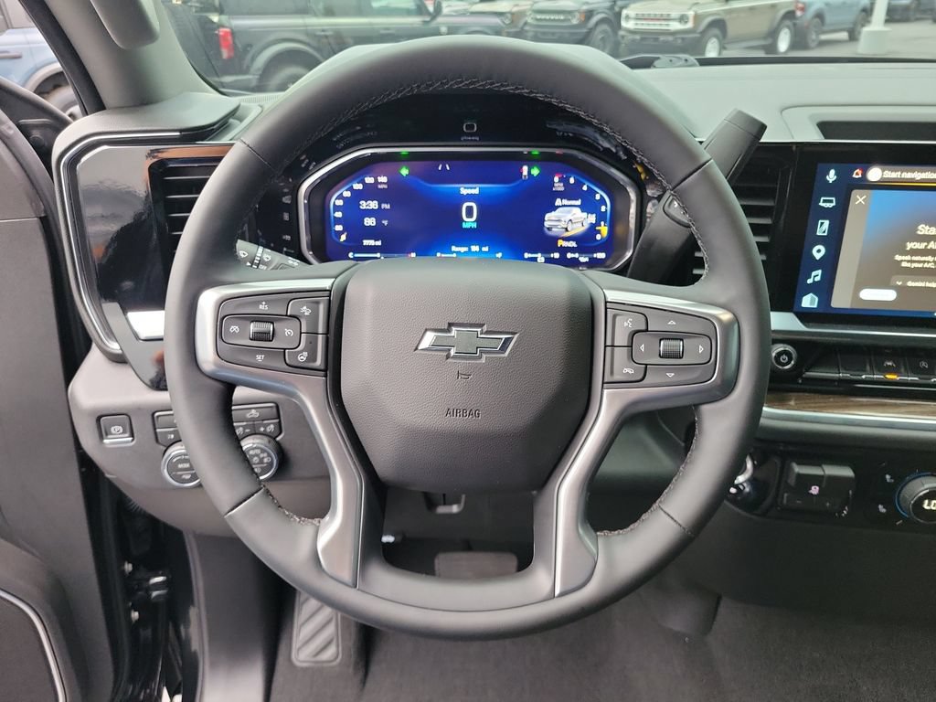Used 2026 Chevrolet Silverado 1500 RST w/ RST Select Package AWD/4WD image 23