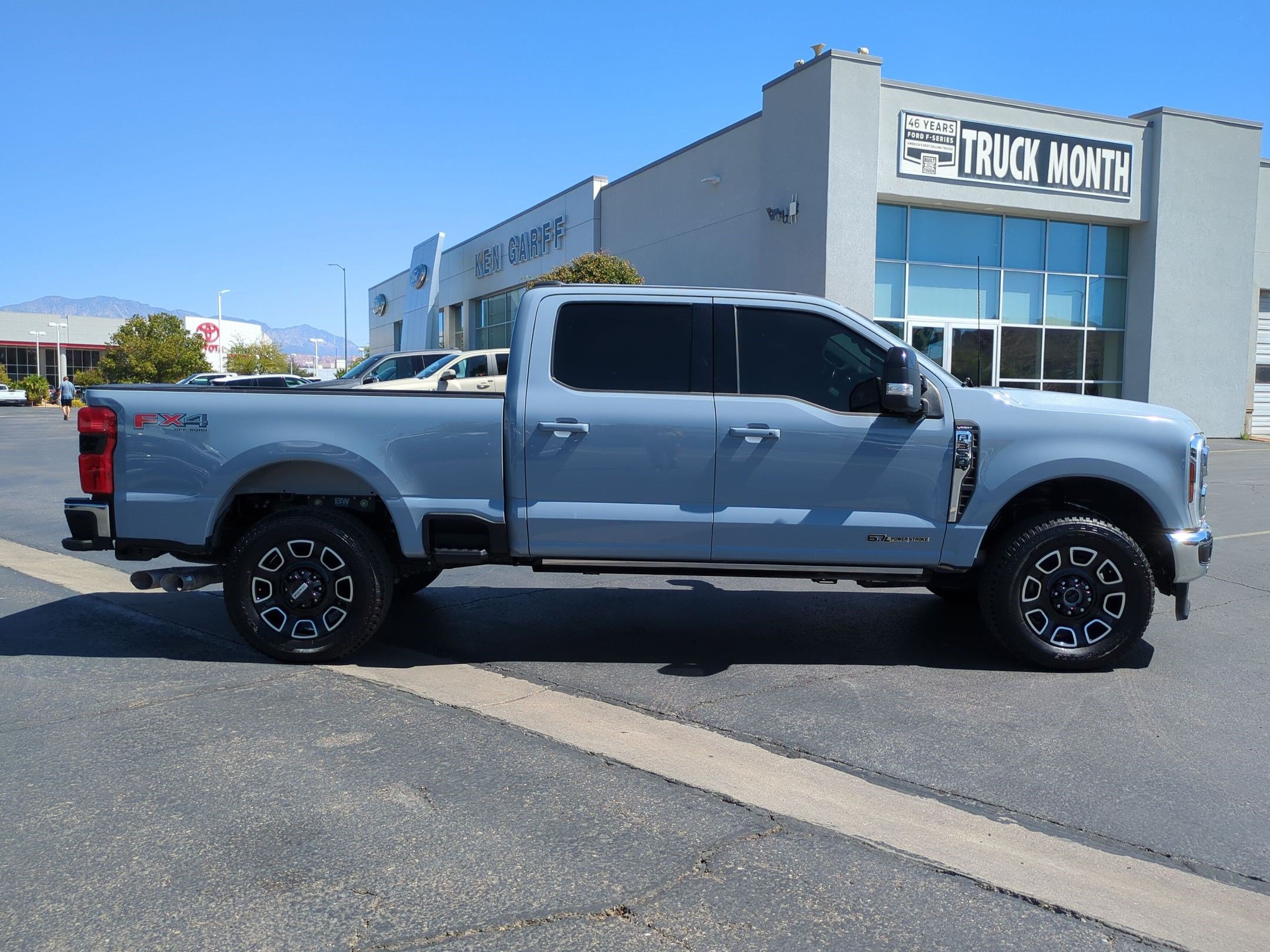 Certified 2024 Ford F350 Lariat w/ Lariat Ultimate Package AWD/4WD image 3