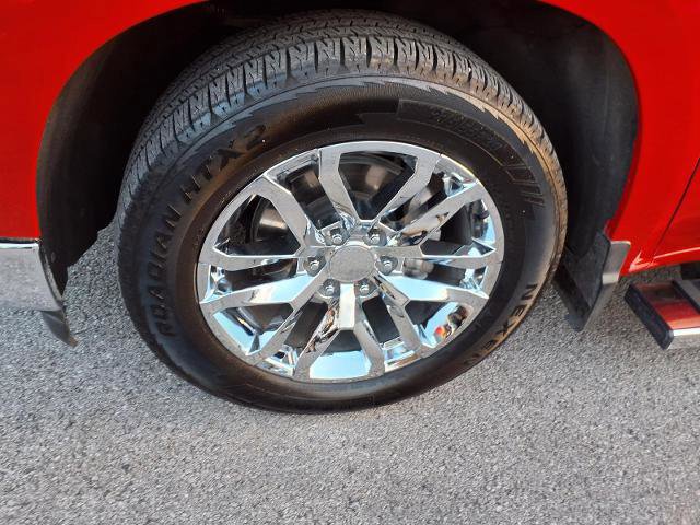 Used 2025 Chevrolet Silverado 1500 W/T w/ WT Safety Package image 6