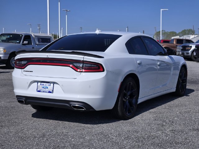 Used 2023 Dodge Charger SXT w/ Blacktop Package RWD image 7