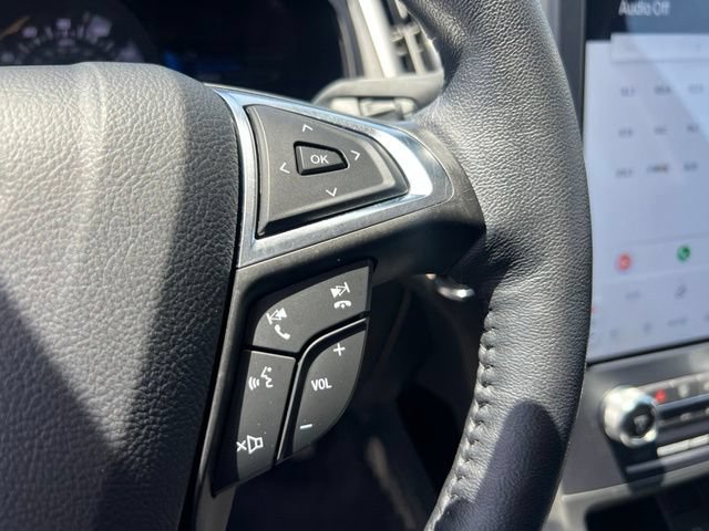 Certified 2024 Ford Edge SEL w/ Convenience Package AWD/4WD image 10