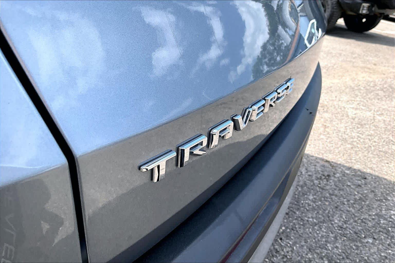 Used 2024 Chevrolet Traverse LT FWD image 10