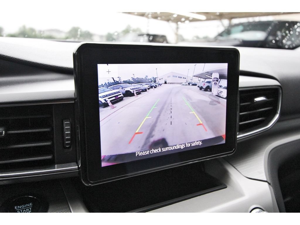 Certified 2023 Ford Explorer XLT w/ Equipment Group 202A RWD image 24