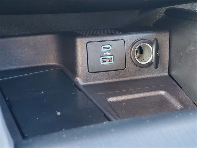 Certified 2023 Ford Escape Platinum image 24