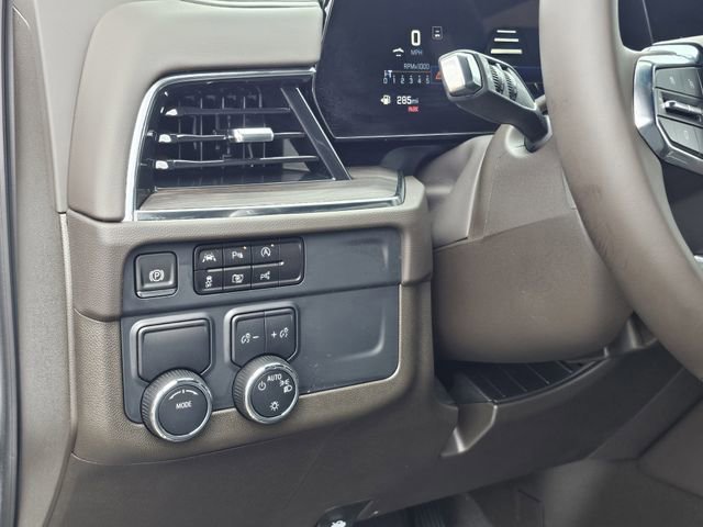 Used 2025 Chevrolet Tahoe LS image 20
