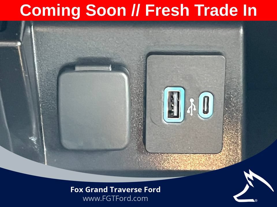 Certified 2023 Ford Explorer XLT w/ Equipment Group 202A AWD/4WD image 25