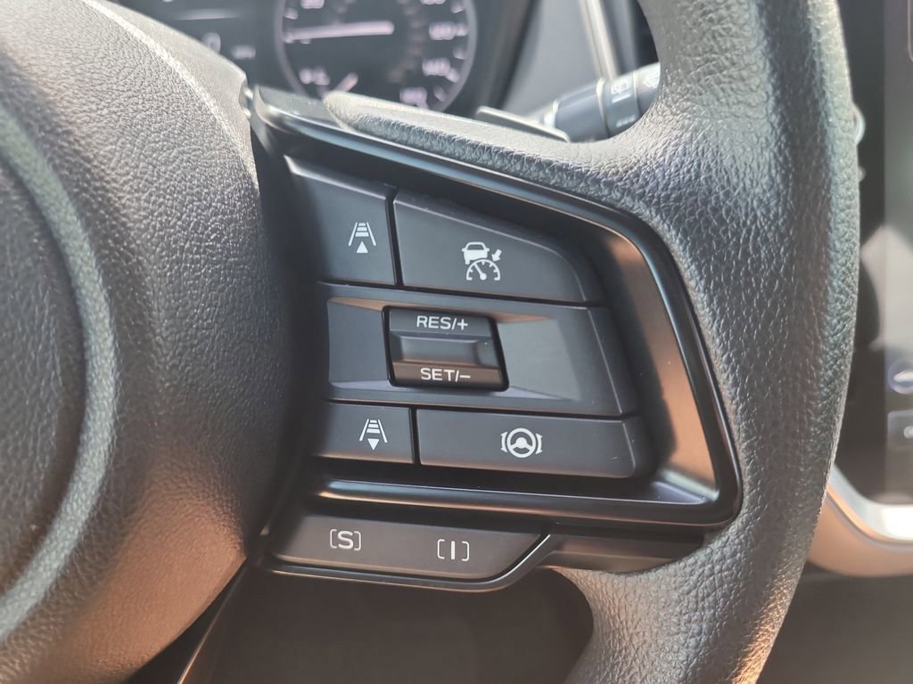 Used 2025 Subaru Crosstrek 2.0i Premium image 26