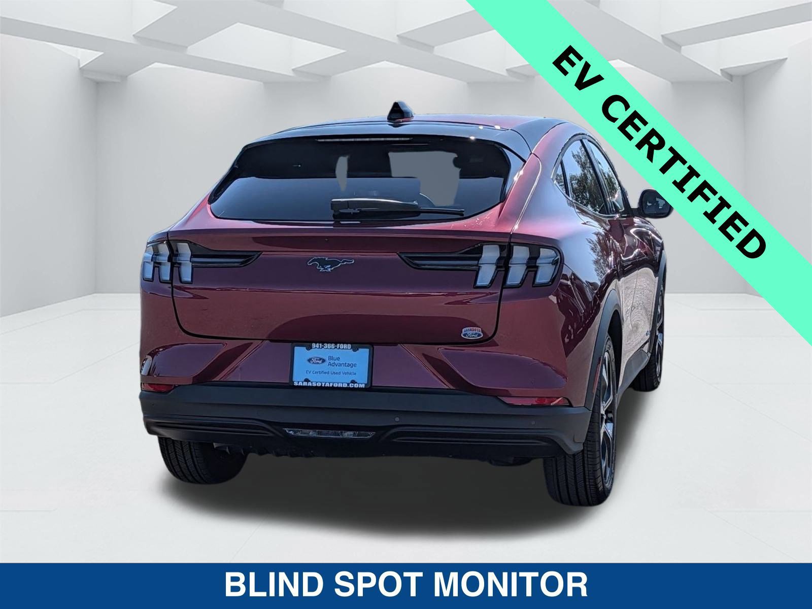 Certified 2025 Ford Mustang Mach-E Select w/ Comfort Package Lite image 5