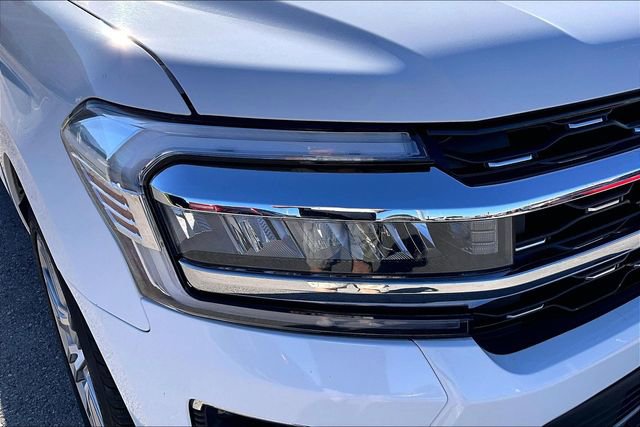 Certified 2024 Ford Expedition Limited image 29