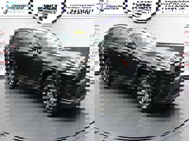 Used 2023 Toyota RAV4 XLE AWD/4WD image 1