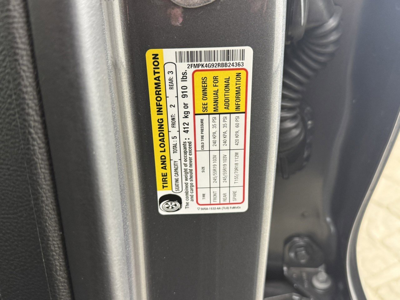 Certified 2024 Ford Edge SE w/ Black Appearance Package image 24