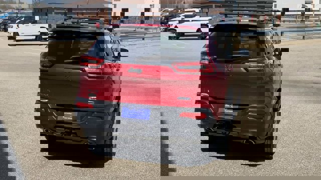 Used 2017 Jeep Cherokee Latitude w/ Safety/Convenience Group AWD/4WD image 9