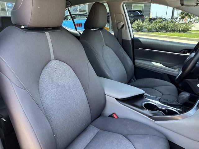 Used 2023 Toyota Camry LE FWD image 13