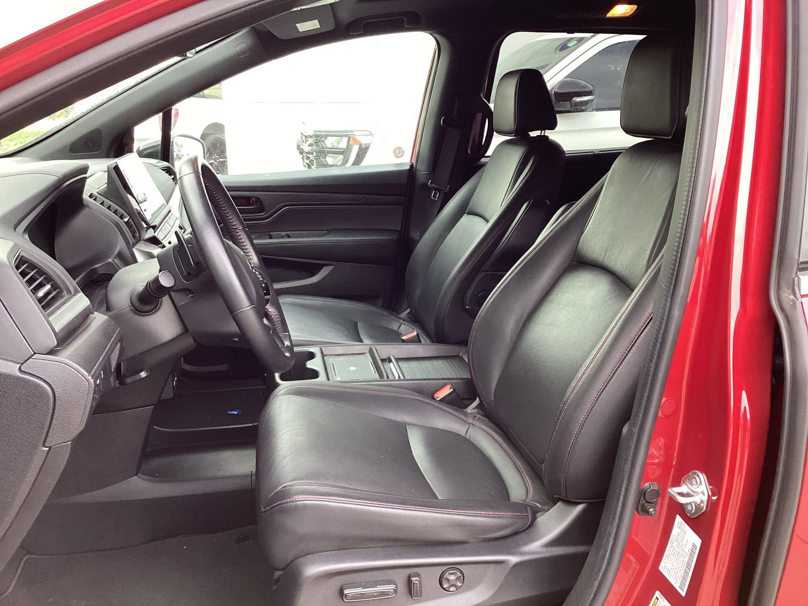 Used 2025 Honda Odyssey Sport-L image 5