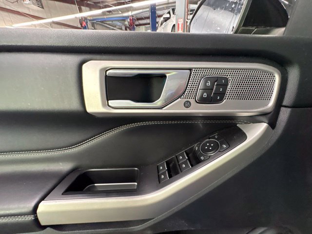 Certified 2021 Ford Explorer Limited w/ Equipment Group 301A AWD/4WD image 29