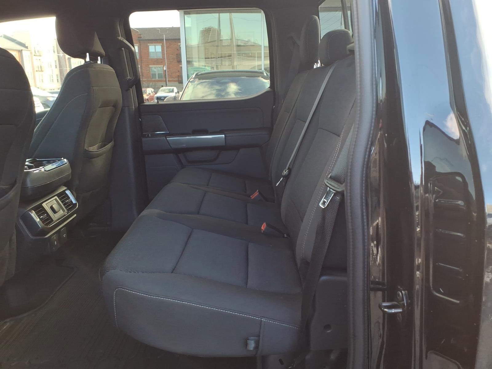 Certified 2022 Ford F150 XLT w/ Equipment Group 302A High image 9