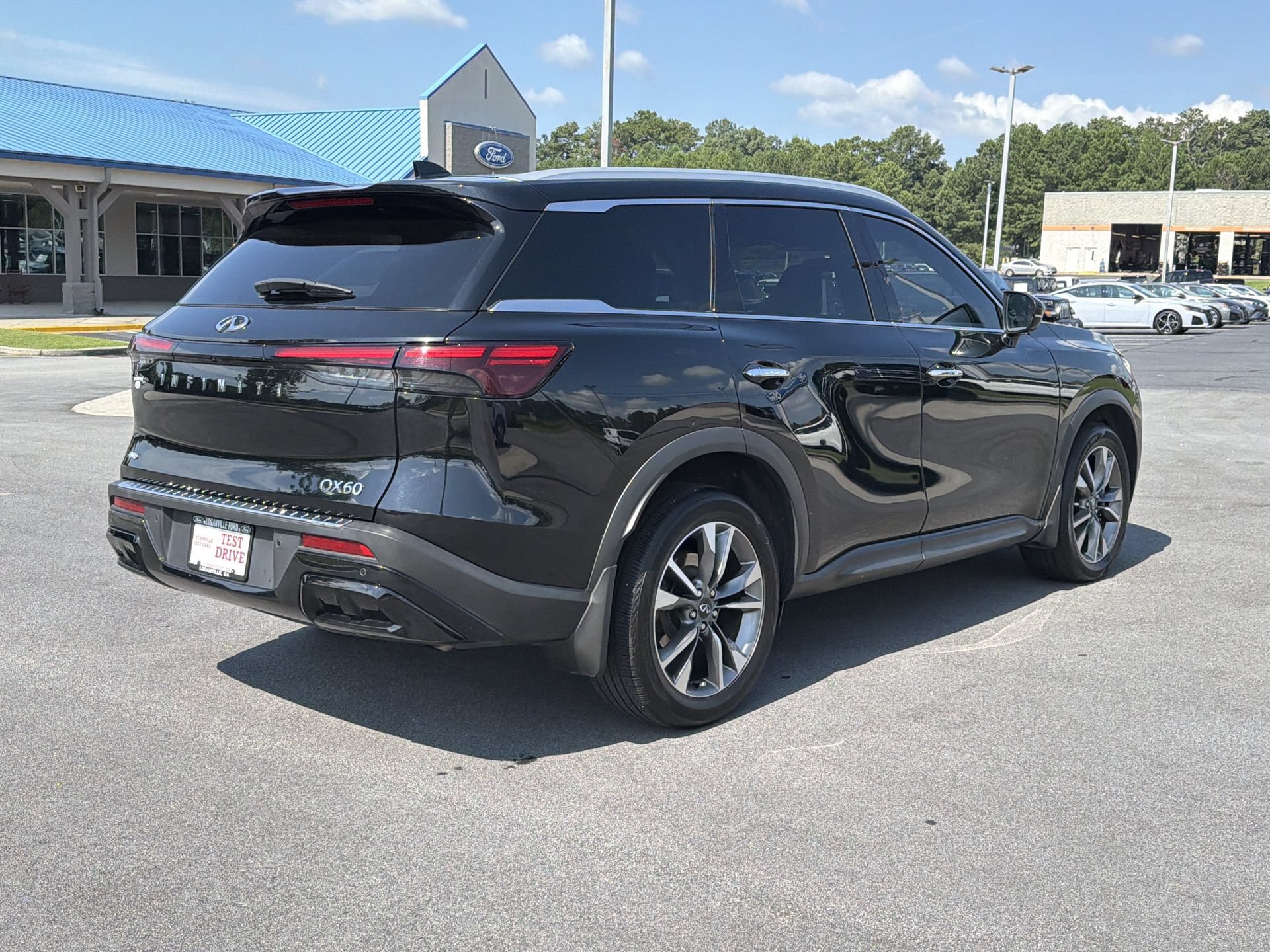 Used 2023 INFINITI QX60 Luxe w/ Cargo Package AWD/4WD image 31