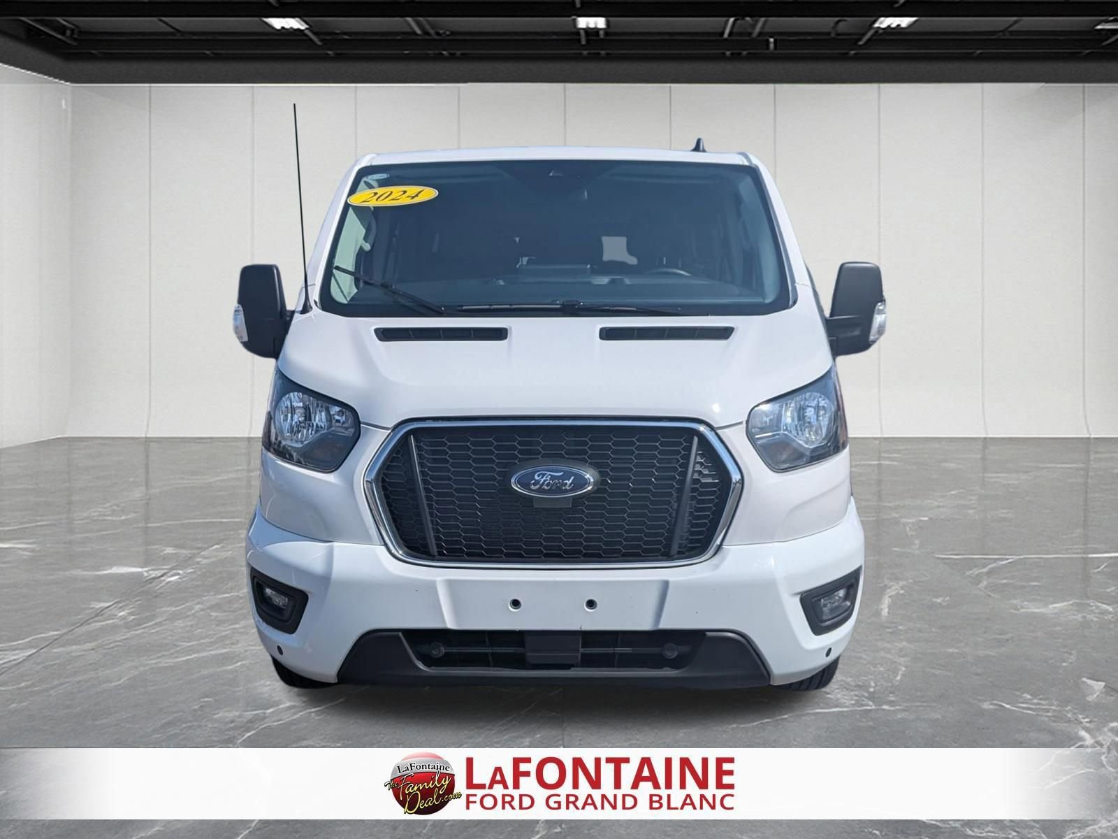 Certified 2024 Ford Transit 350 XLT RWD image 10
