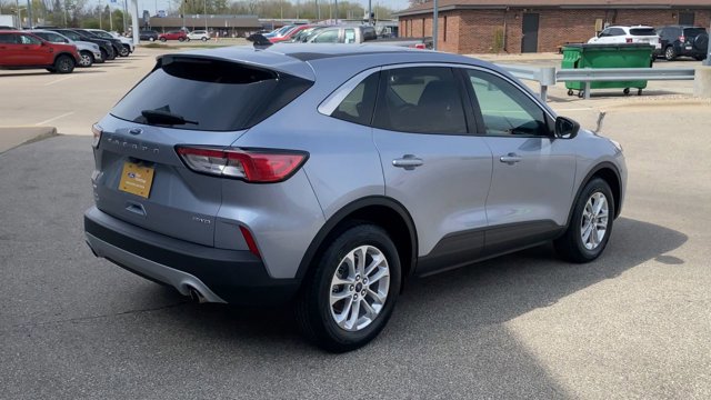 Certified 2022 Ford Escape SE w/ Convenience Package AWD/4WD image 9