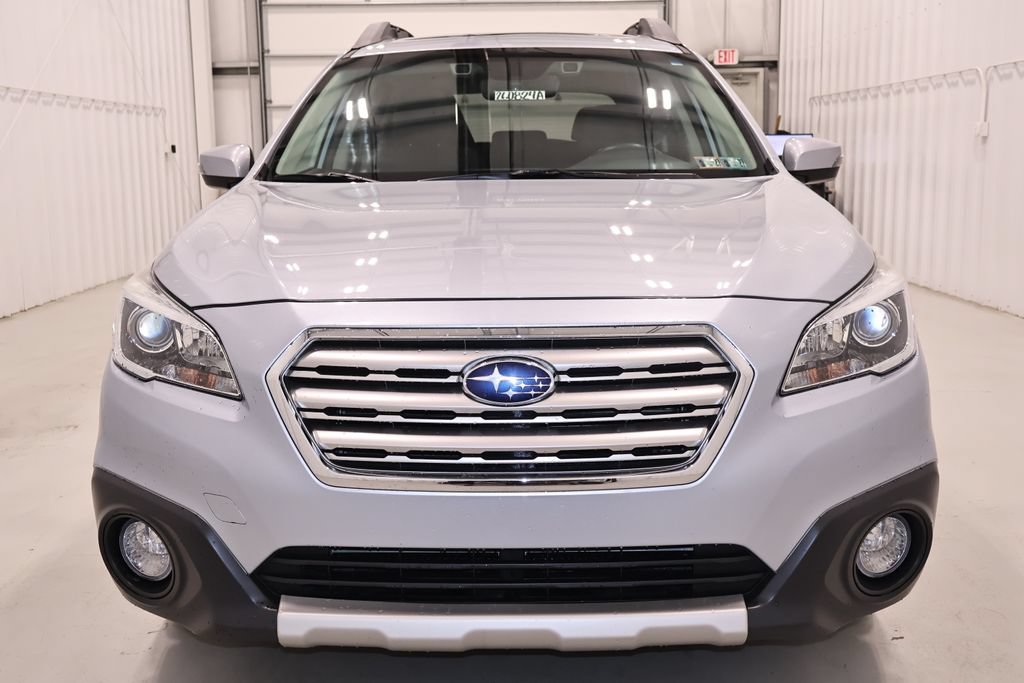 Used 2017 Subaru Outback 2.5i Limited AWD/4WD image 5