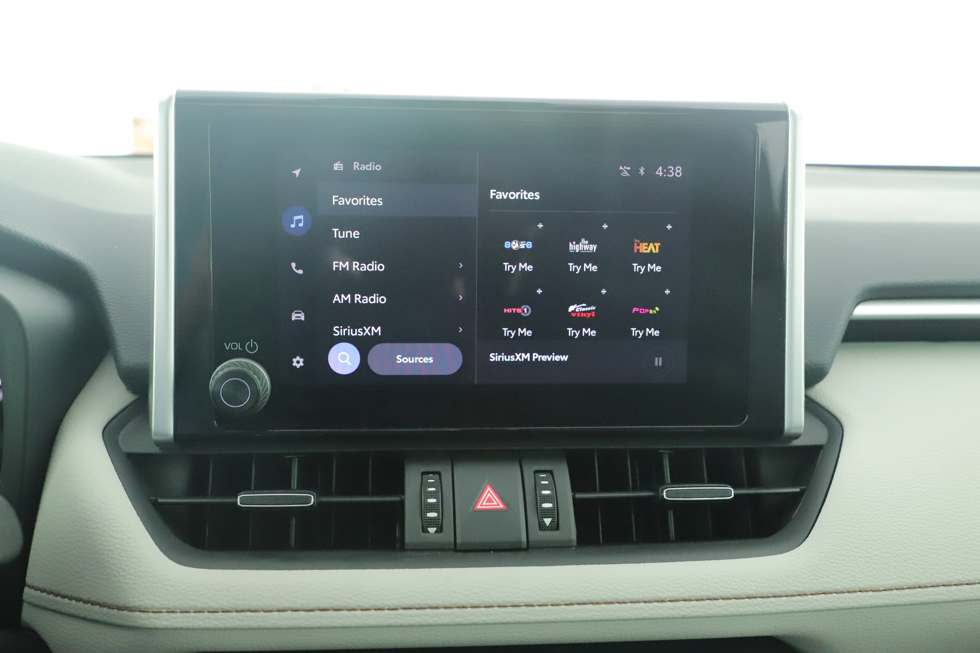 Used 2025 Toyota RAV4 XLE Premium FWD image 15