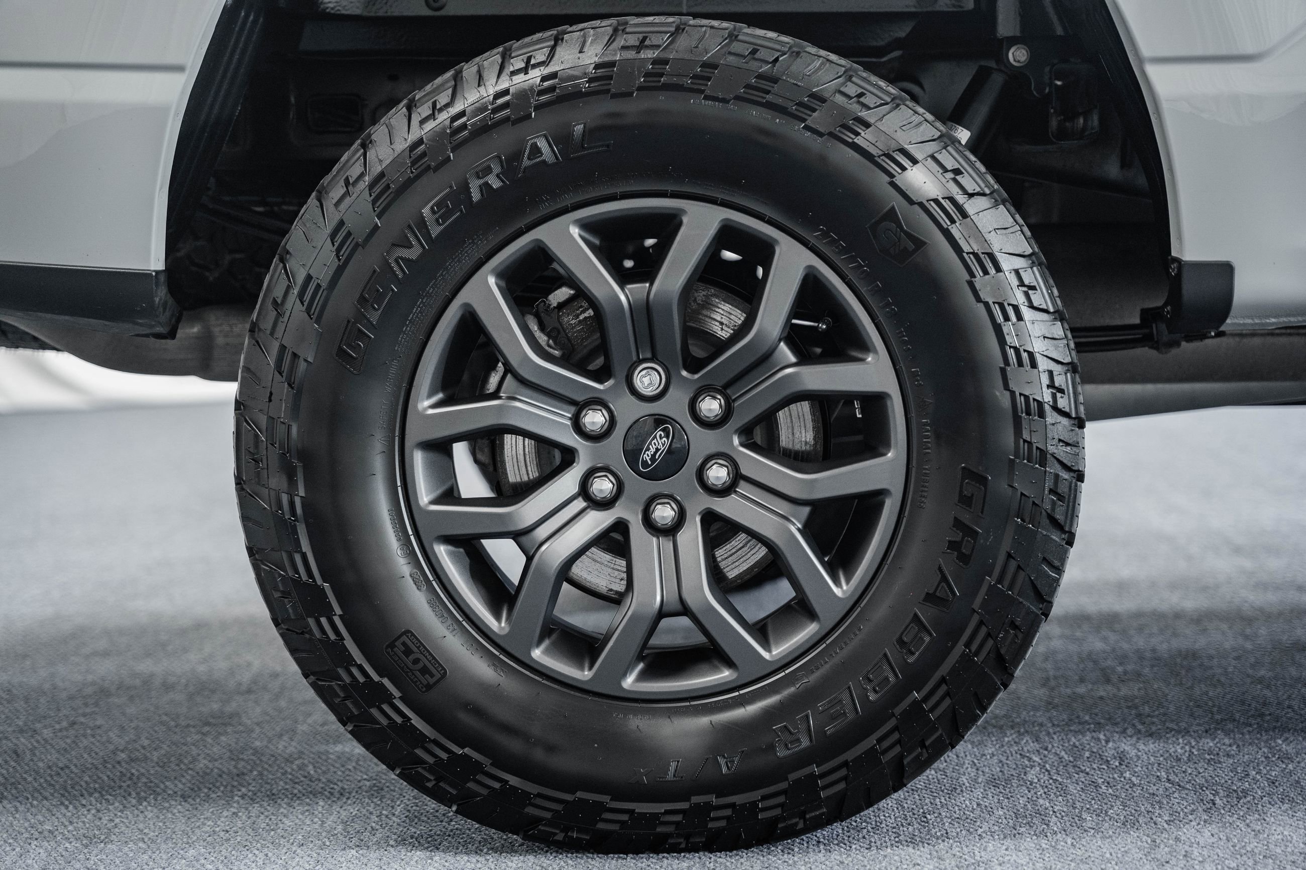 Certified 2023 Ford F150 Tremor w/ Equipment Group 402A High image 21