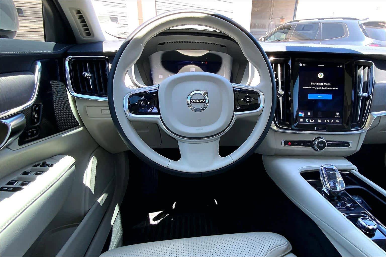 Used 2024 Volvo S90 B6 Ultimate w/ Protection Package Premier AWD/4WD image 6